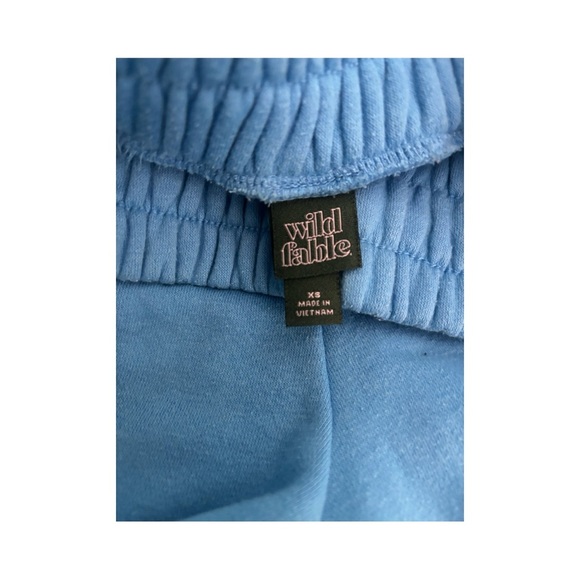 Wild Fable women’s xs sweatshorts in aqua blue 2 inch inseam - Picture 5 of 5
